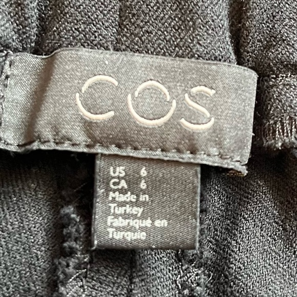 COS Black Pull On Trousers, Slim Fit Straight Leg Elasticized Waist, Size 6 - Picture 9 of 10